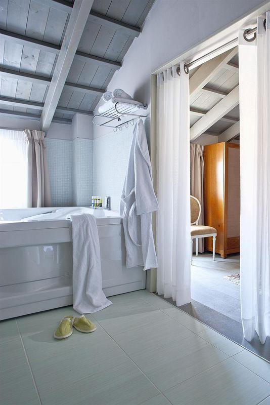 ホテル Palazzo Rimondi Boutique Agios Andonios  部屋 写真
