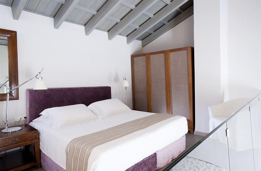 ホテル Palazzo Rimondi Boutique Agios Andonios  部屋 写真